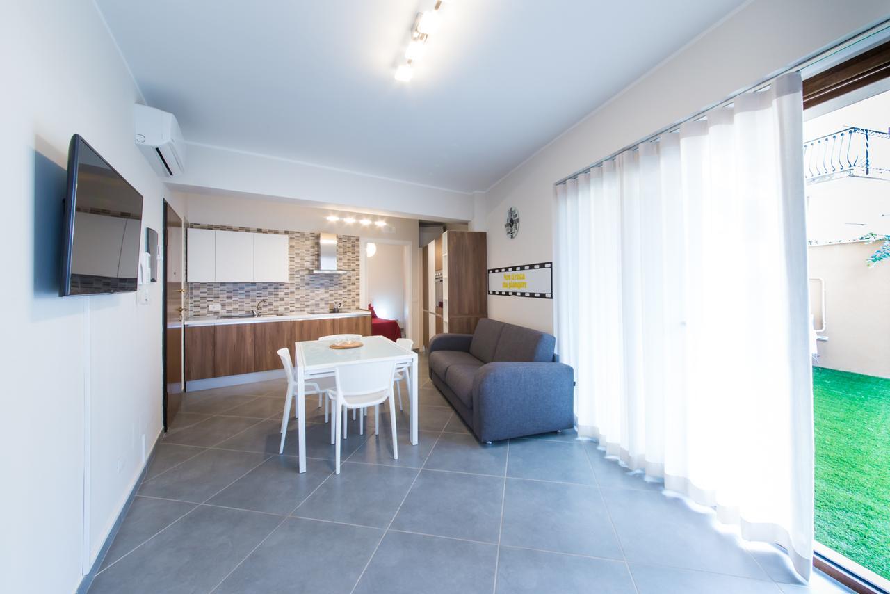 Il Piccolo Diavolo Apartment Taormina Ngoại thất bức ảnh