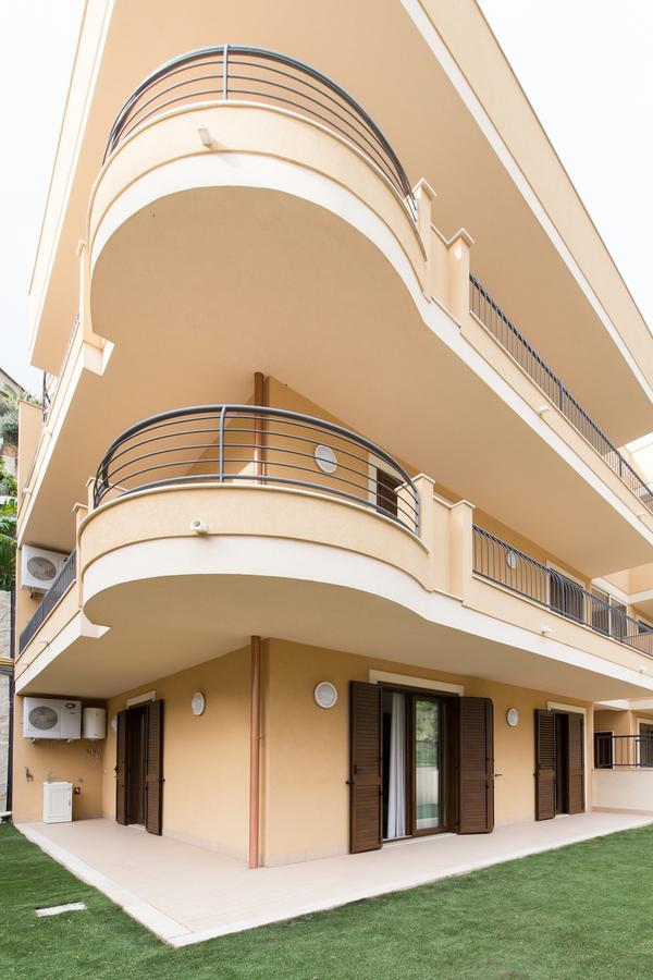 Il Piccolo Diavolo Apartment Taormina Ngoại thất bức ảnh