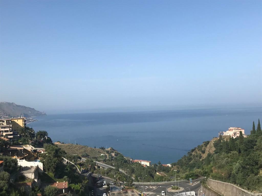 Il Piccolo Diavolo Apartment Taormina Ngoại thất bức ảnh