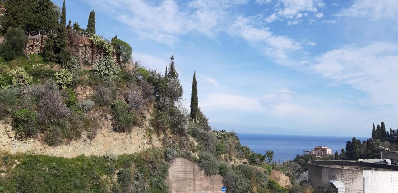 Il Piccolo Diavolo Apartment Taormina Ngoại thất bức ảnh