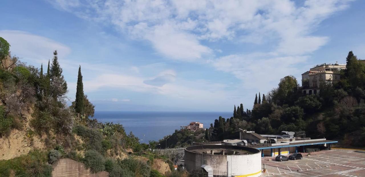 Il Piccolo Diavolo Apartment Taormina Ngoại thất bức ảnh